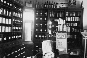 Central Apotheke 1936